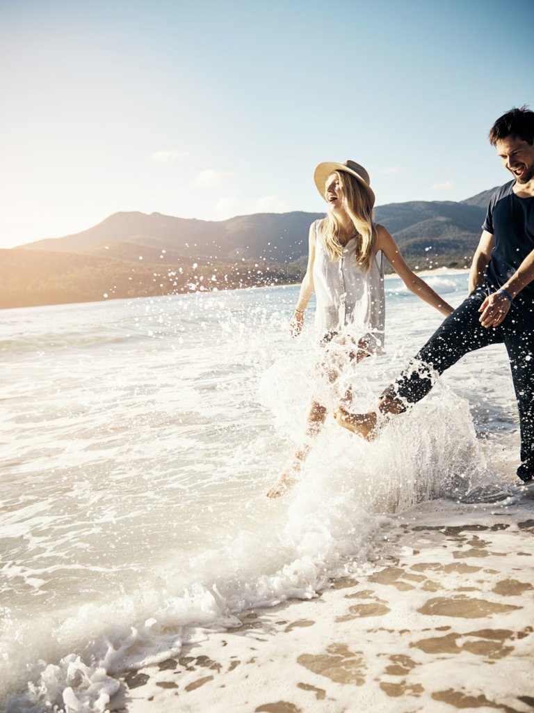Grund 17: Flitterwochen Das muss man nicht erklären – oder? Kein Urlaub ist mit der Honeymoon-Zeit vergleichbar - viel Spaß bei der Hochzeitsreise! Seht hier die schönsten Reiseziele für die Flitterwochen