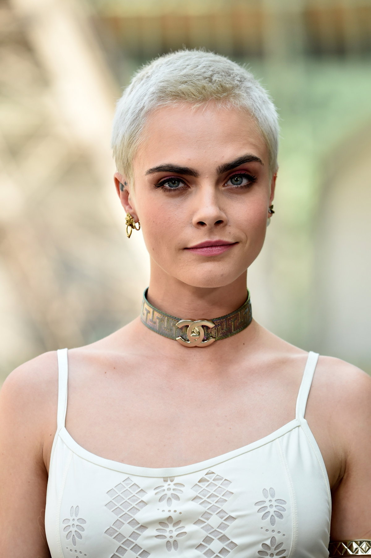 Cara Delevigne blonde Haare