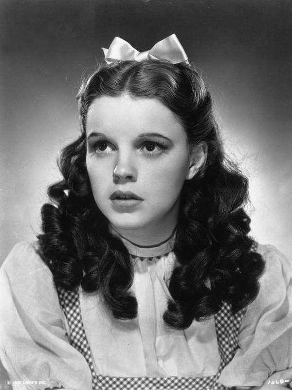 Retro-Frisur von Judy Garland