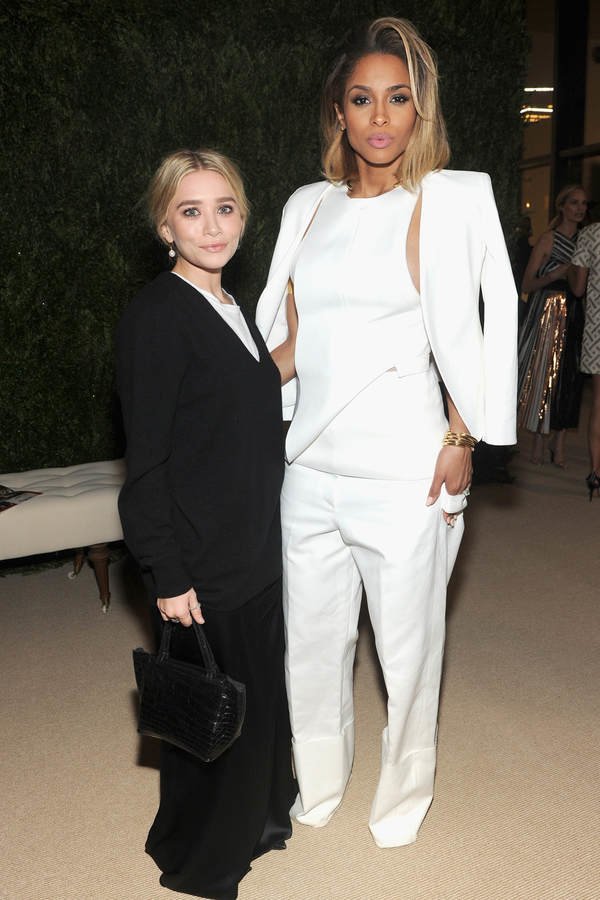 Wie groß ist Ashley Olsen?