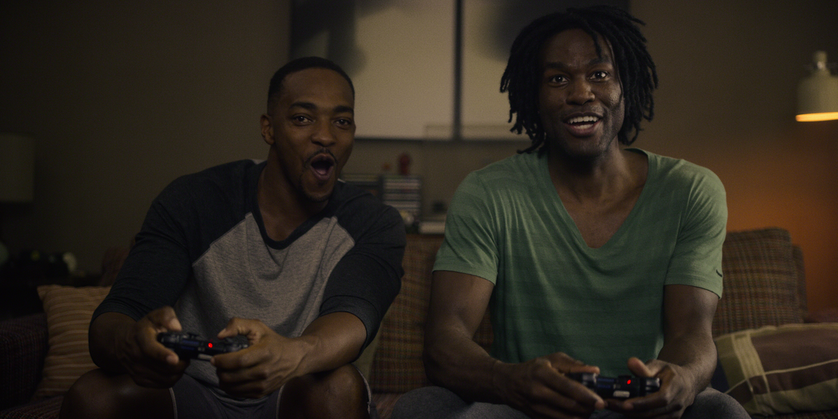 In der Episode "Striking Vipers" spielen Anthony Mackie und Yahya Abdul-Mateen II zwei alte Kollegefreunde.