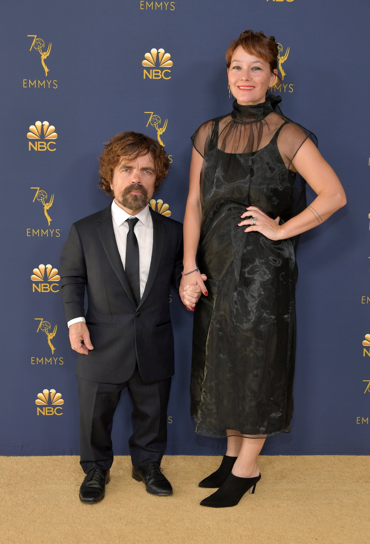 "Tyrion Lennister", gespielt von Peter Dinklage, gehört zu den beliebtesten Charakteren von "Game of Thrones". In seinem Privatleben fand er sein Liebesglück mit Schauspielerin Erica Schmidt.