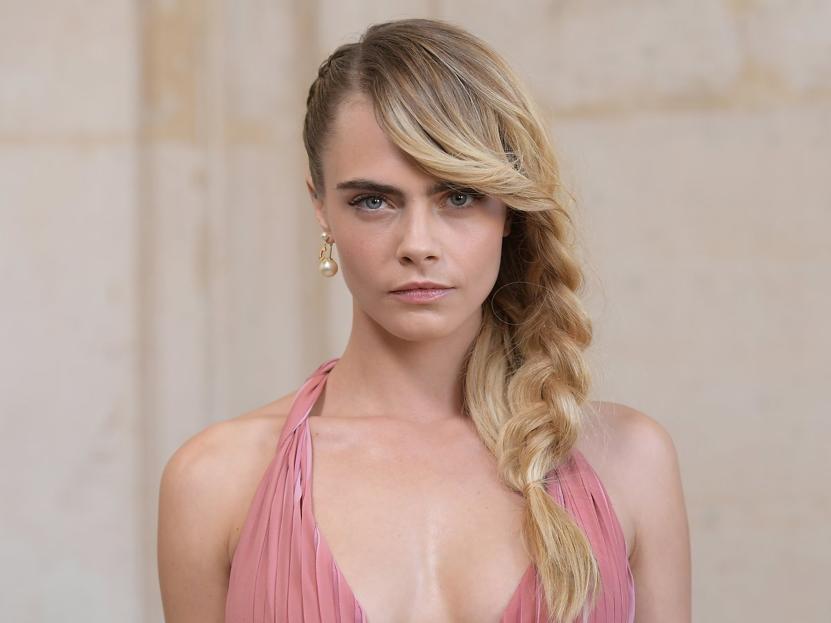 Flechtfrisur Cara Delevigne