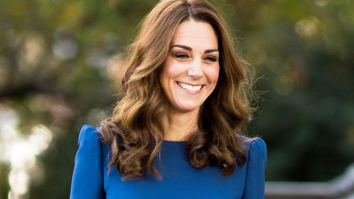 Dieses schöne Kleid von Kate Middleton könnt ihr jetzt nachshoppen!