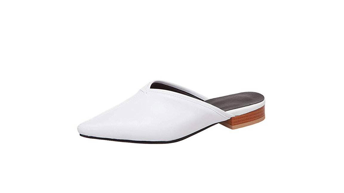 Diese flachen Loafer sind alltagstauglich und eignen sich super fürs Office! Für ca. 26 Euro könnt ihr sie hier nachshoppen!