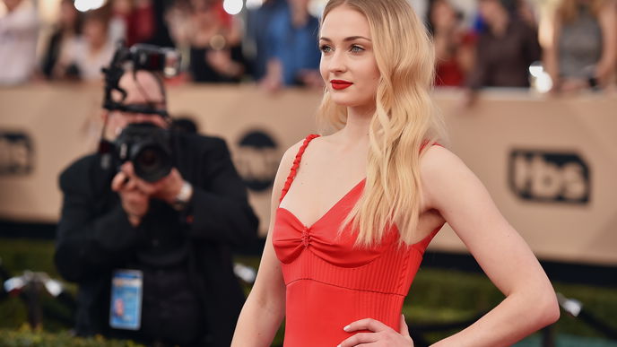 Wegen einer Diät blieb bei Sophie Turner ein Jahr die Periode aus!