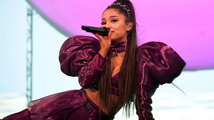 H&M bringt eine neue Kollektion mit Ariana Grande raus!
