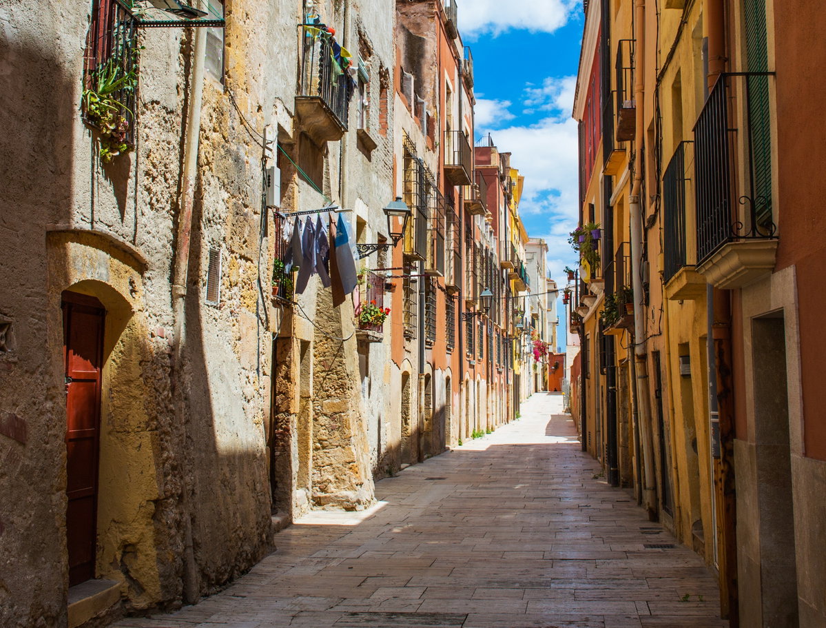 Spanien
