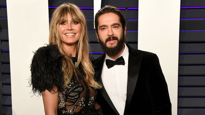 Verrät Heidi Klum hier etwa, wie sie nach der Hochzeit mit Tom Kaulitz heißen wird?