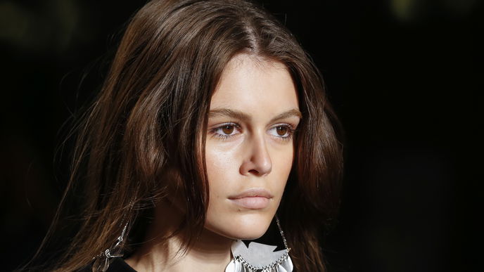 Trend-Frisur: Topmodel Kaia Gerber trägt jetzt diesen Kurzhaarschnitt