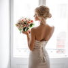 Winterweißer Traum: Hochzeitskleid von Reem Acra