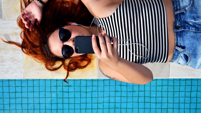 Dirty Talk für die Ohren: Das sind die besten Sex-Podcasts