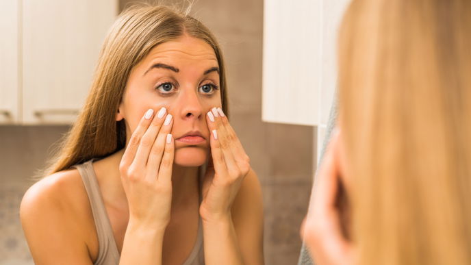 Beauty-Trend 2022: Diese Augencreme lässt dich in Sekunden wach aussehen – und sie kostet nicht mal 10 Euro