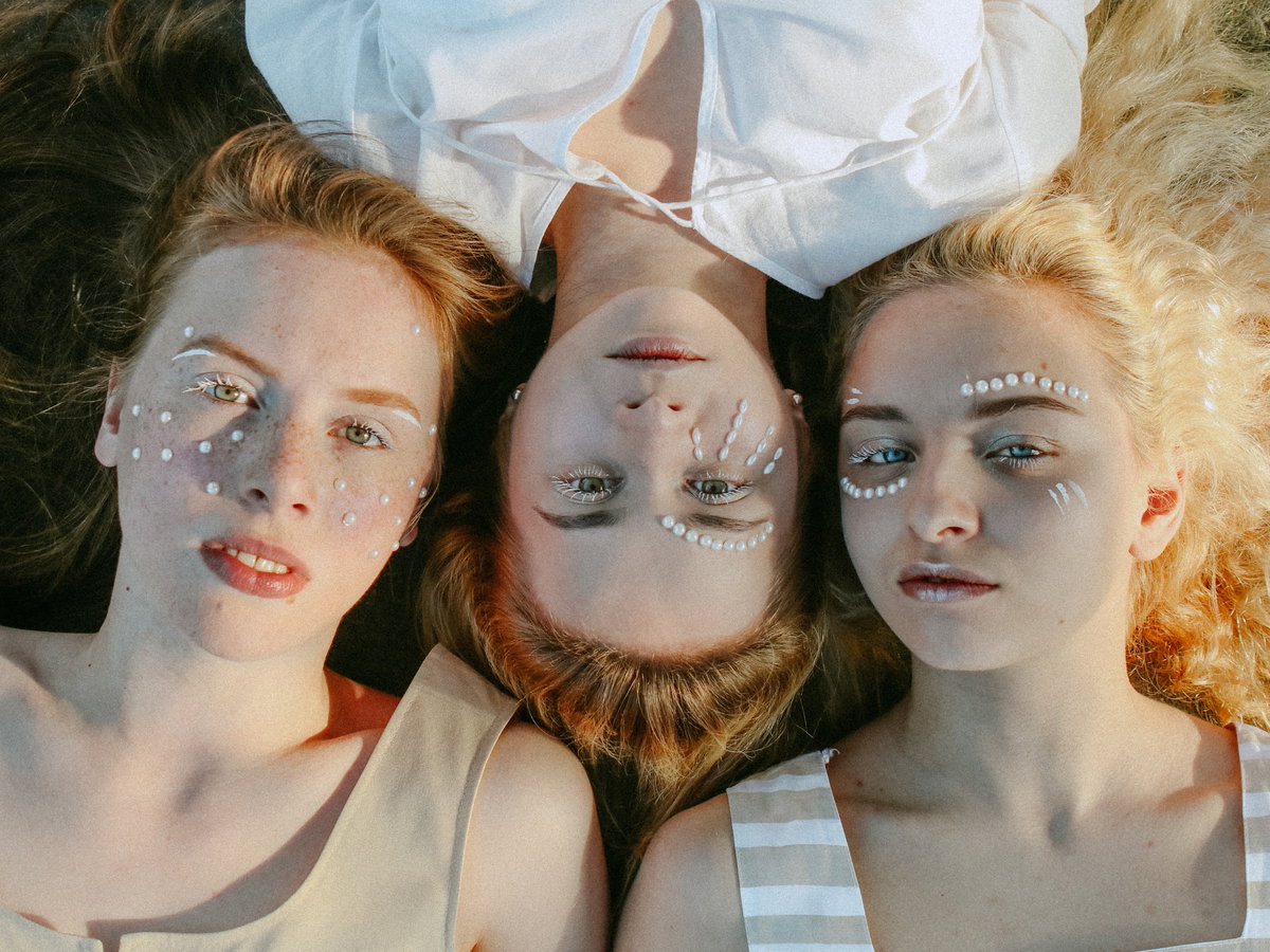 Horoskop Thema: Drei Frauen