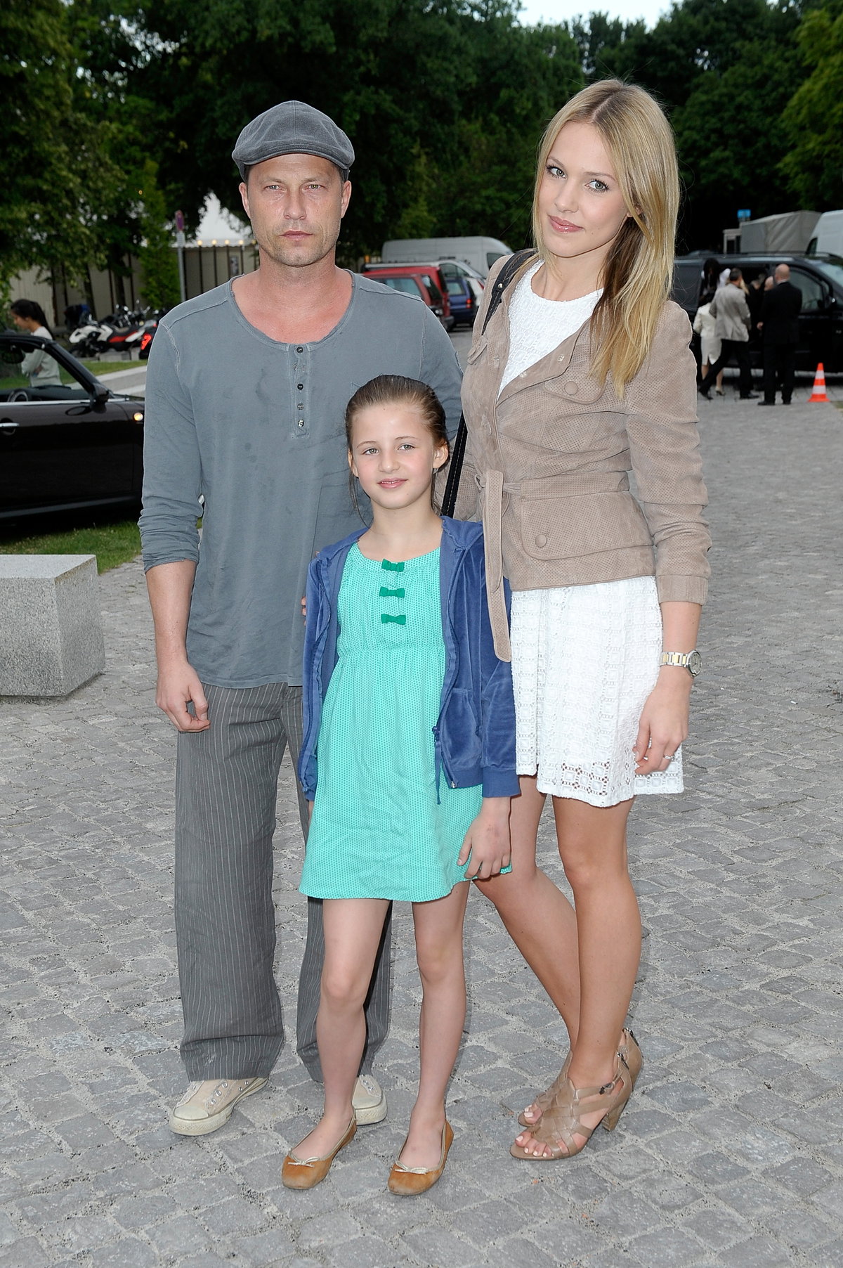Emma Schweiger mit Til Schweiger und Svenja Holtmann