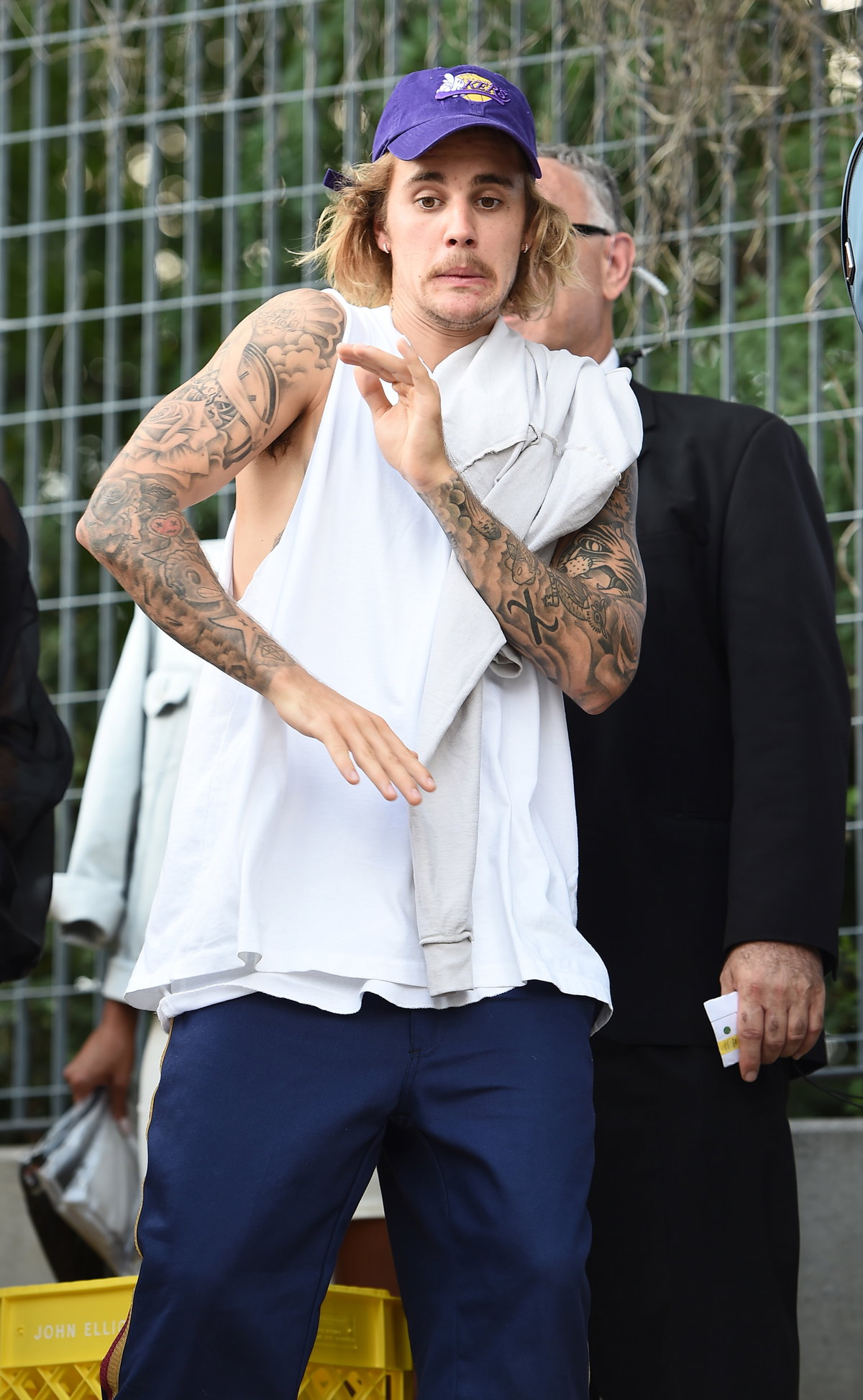 justin Bieber lange Haare mit Bart