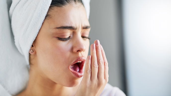 Mundgeruch: Ursachen und die besten Tipps, um ihn loszuwerden