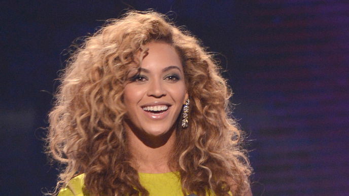 Beauty-Trend 2022: Auf diese günstige Anti-Aging-Creme aus der Drogerie unter 9 Euro schwört Beyoncé
