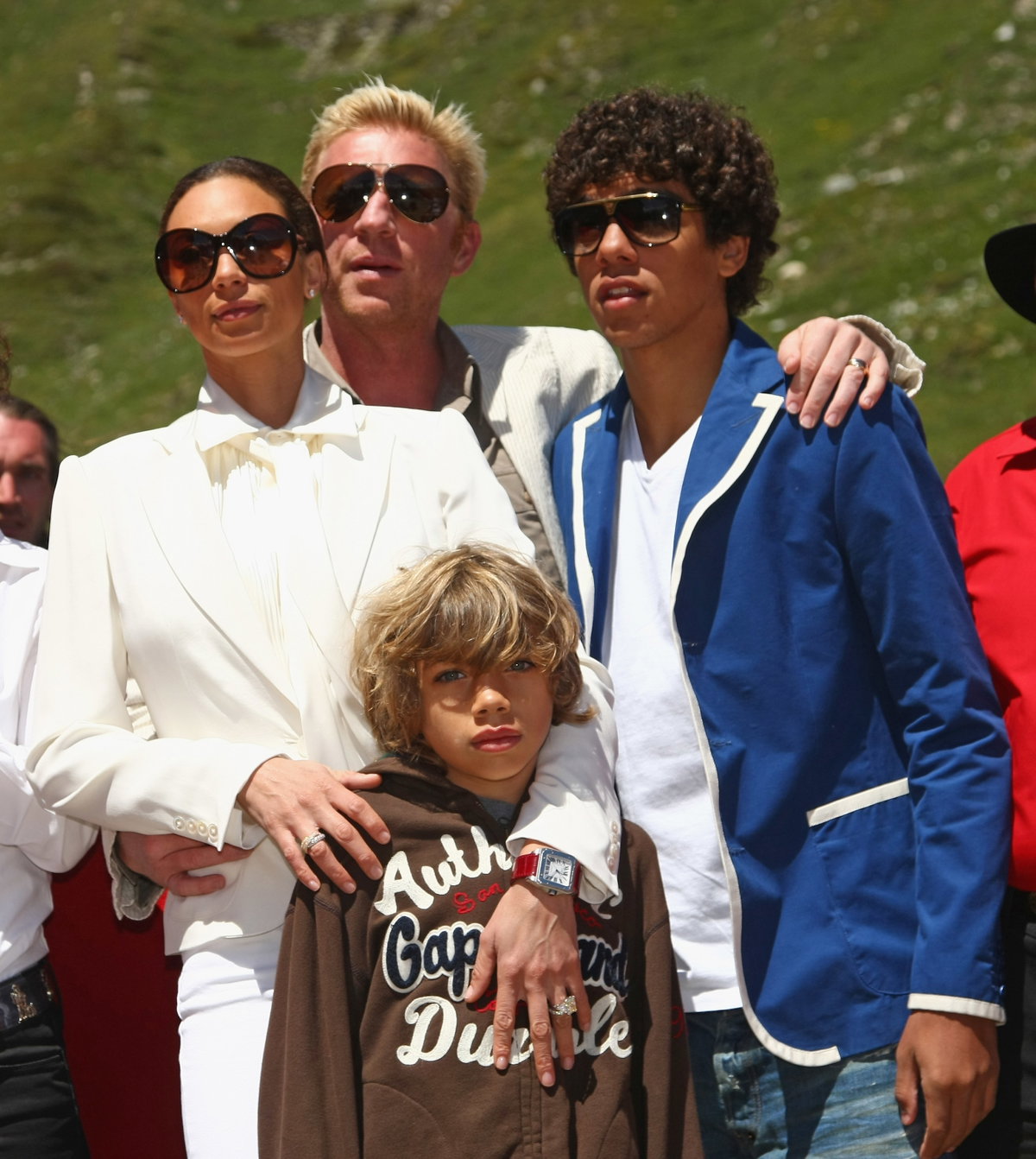 Lilly, Boris, Noah und Elias Becker in der Schweiz
