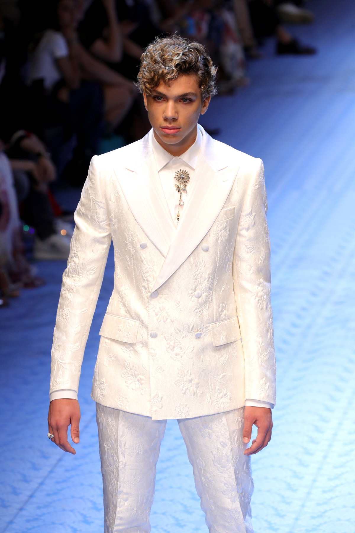 Elias Becker bei Fashion Show von Dolce & Gabbana