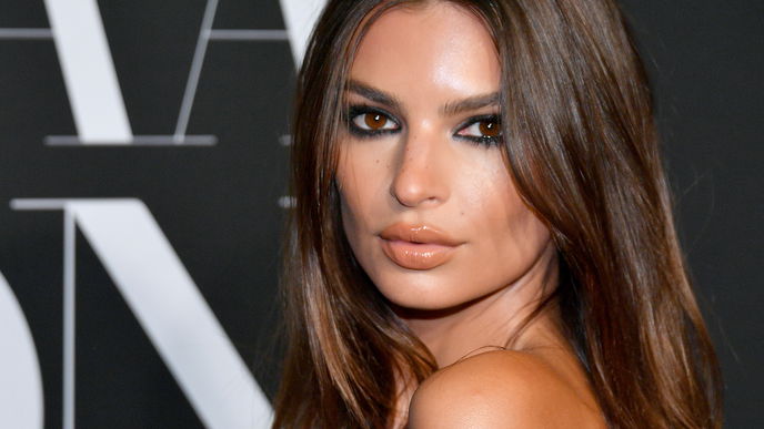 Emily Ratajkowski nackt: Mit diesem Bild verärgert sie ihre Fans