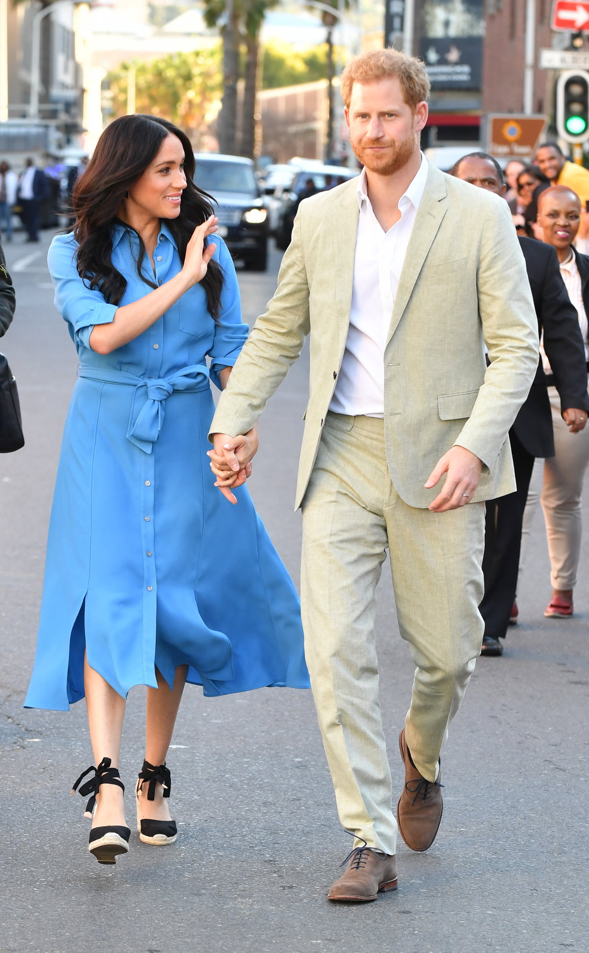 meghan markle prinz harry blaues kleid