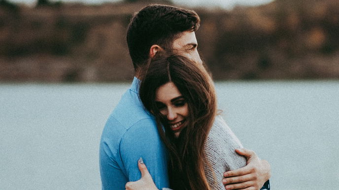 Laut Sternzeichen: Das ist die perfekte Überraschung für euren Partner oder eure Partnerin