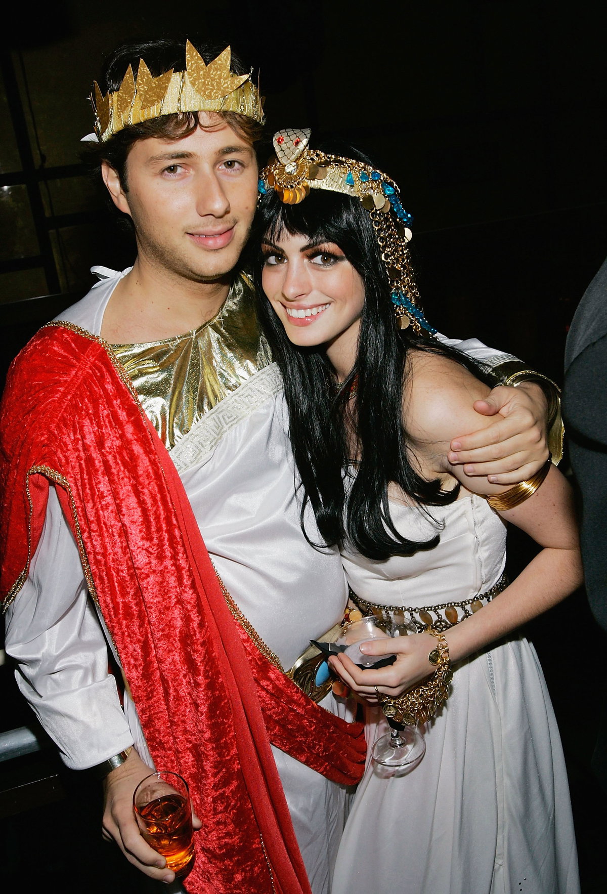 Anne Hathaway Halloween im Partnerkostüm