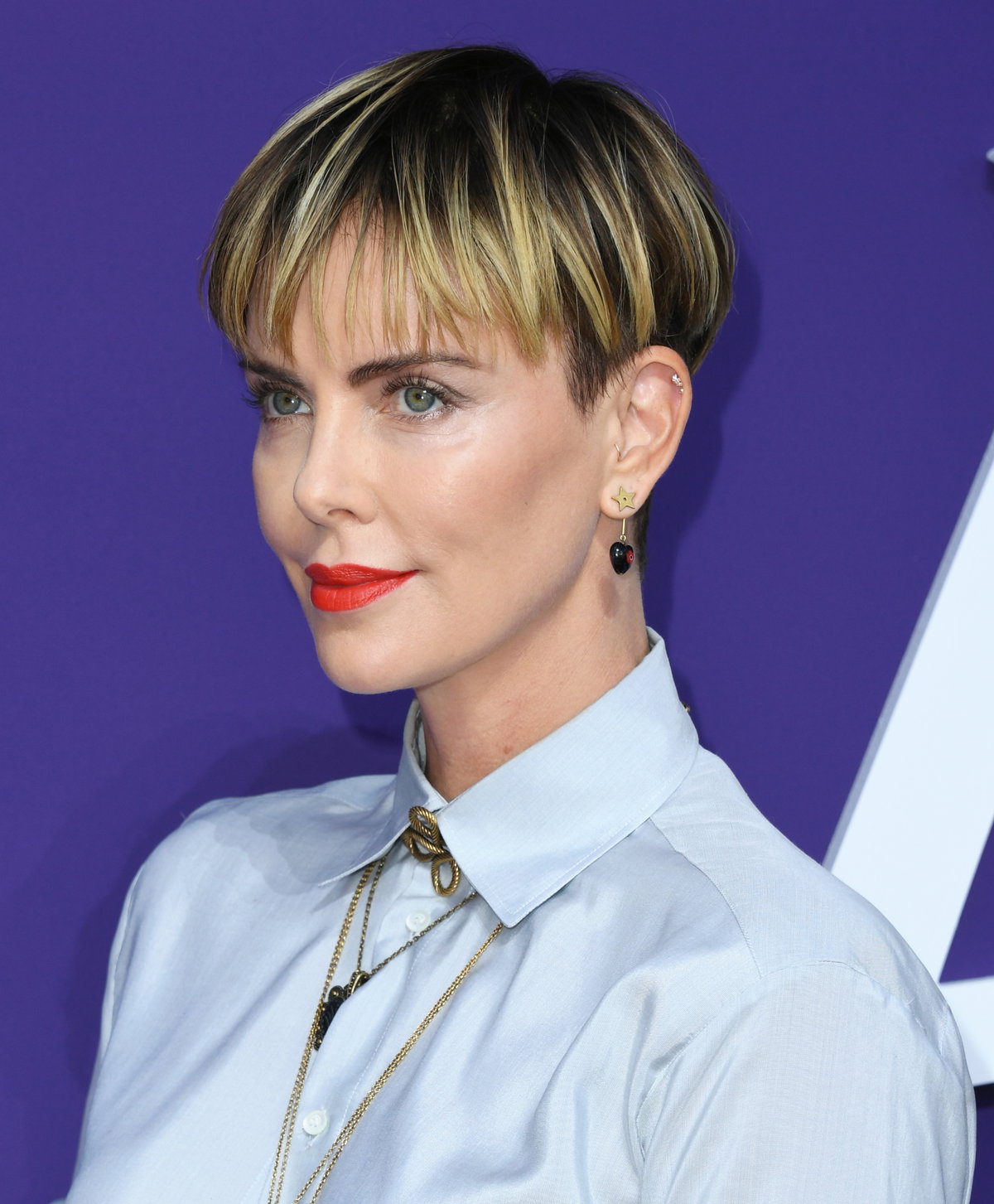 Charlize Theron Kurzhaarfrisur