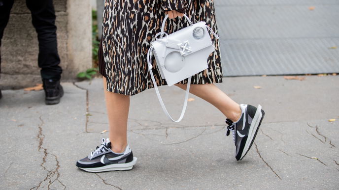 ZARA: Dieser Trend-Sneaker ist perfekt für Frauen ab 30