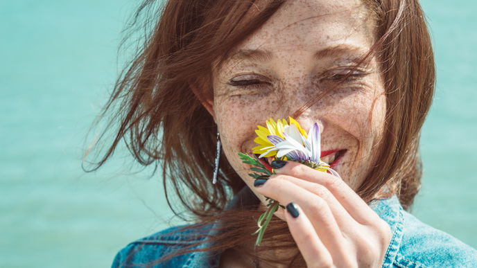 Diese Anti-Aging Creme verlängert eure Urlaubsbräune!