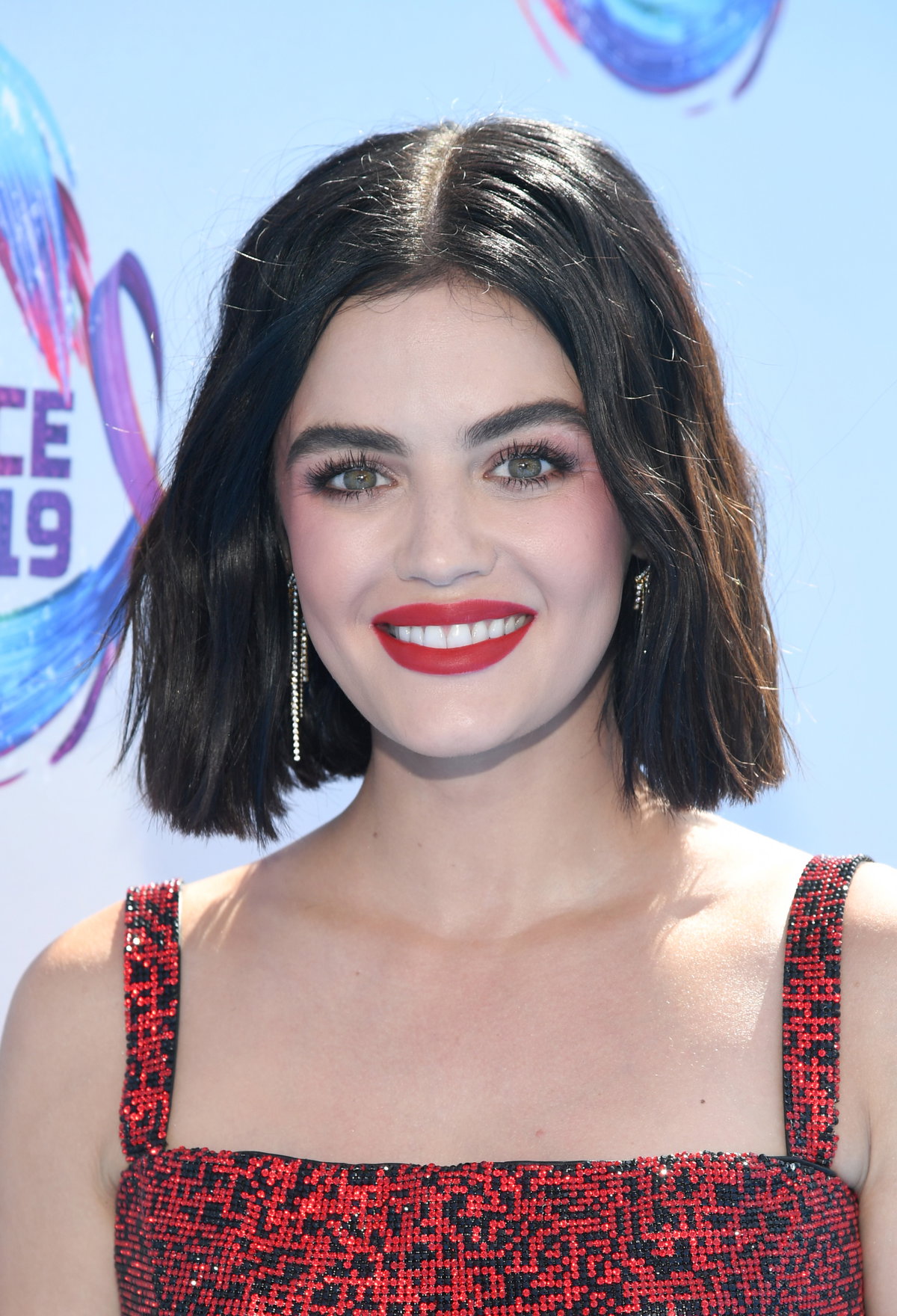 lucy hale haare