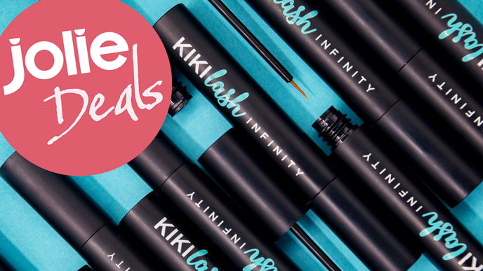 Jolie Deal: Dieses Wimpernserum wird im Netz gefeiert und mit uns könnt ihr sparen!