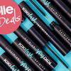 Jolie Deal: Dieses Wimpernserum wird im Netz gefeiert und mit uns könnt ihr sparen!