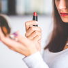 Dieses Körperteil verrät euch, welche Lippenstiftfarbe am besten zu euch passt!