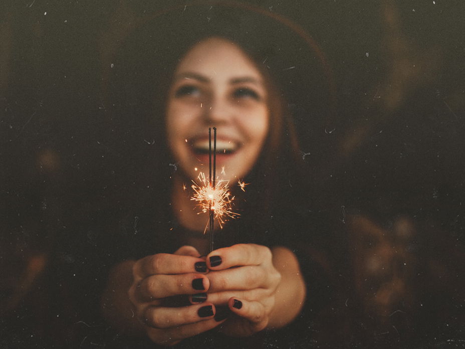 Horoskop Thema: Frau mit Wunderkerze
