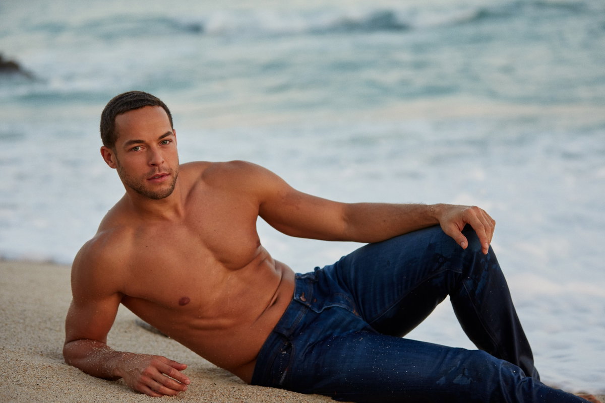andrej mangold bachelor 2019