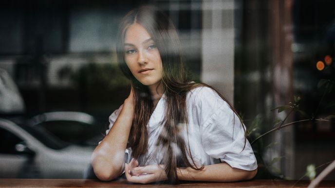 Schöne Singles bleiben häufiger allein! Warum?