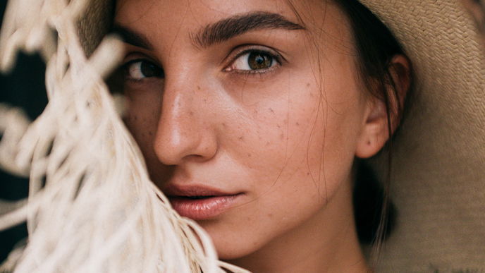Augenringe entfernen: Diese Creme hat 15.000 positive Bewertungen!