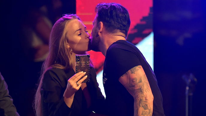 Michael Wendler: Nutzt er Tochter Adeline Norberg aus?