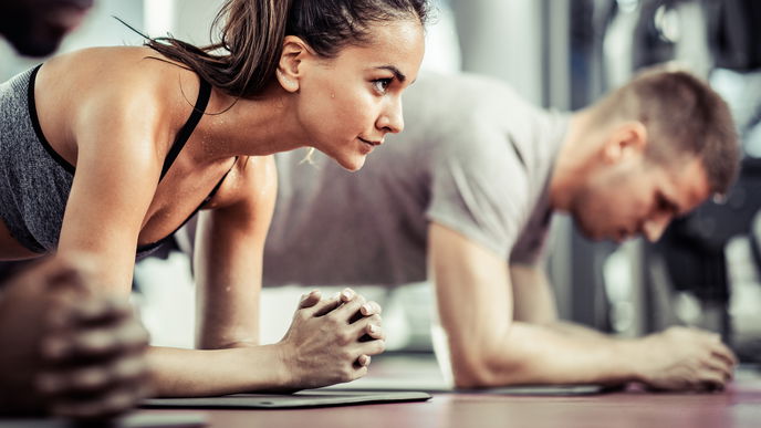 Unverhofft kommt oft - im Gym! Darum bekommst du einen Orgasmus beim Sport
