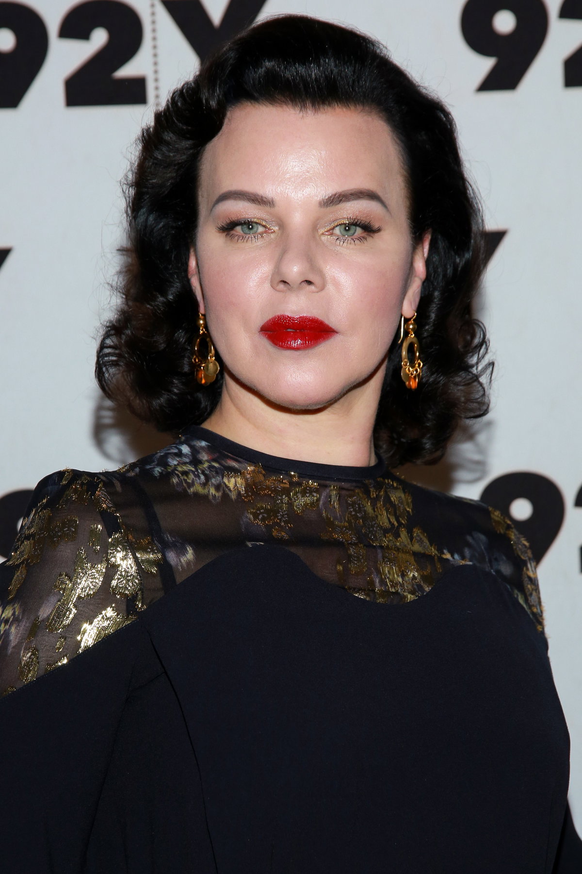 Debi Mazar Corona