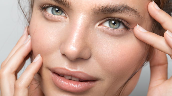 Laut tausenden Frauen: Diese Foundation für trockene Haut ist die beste!