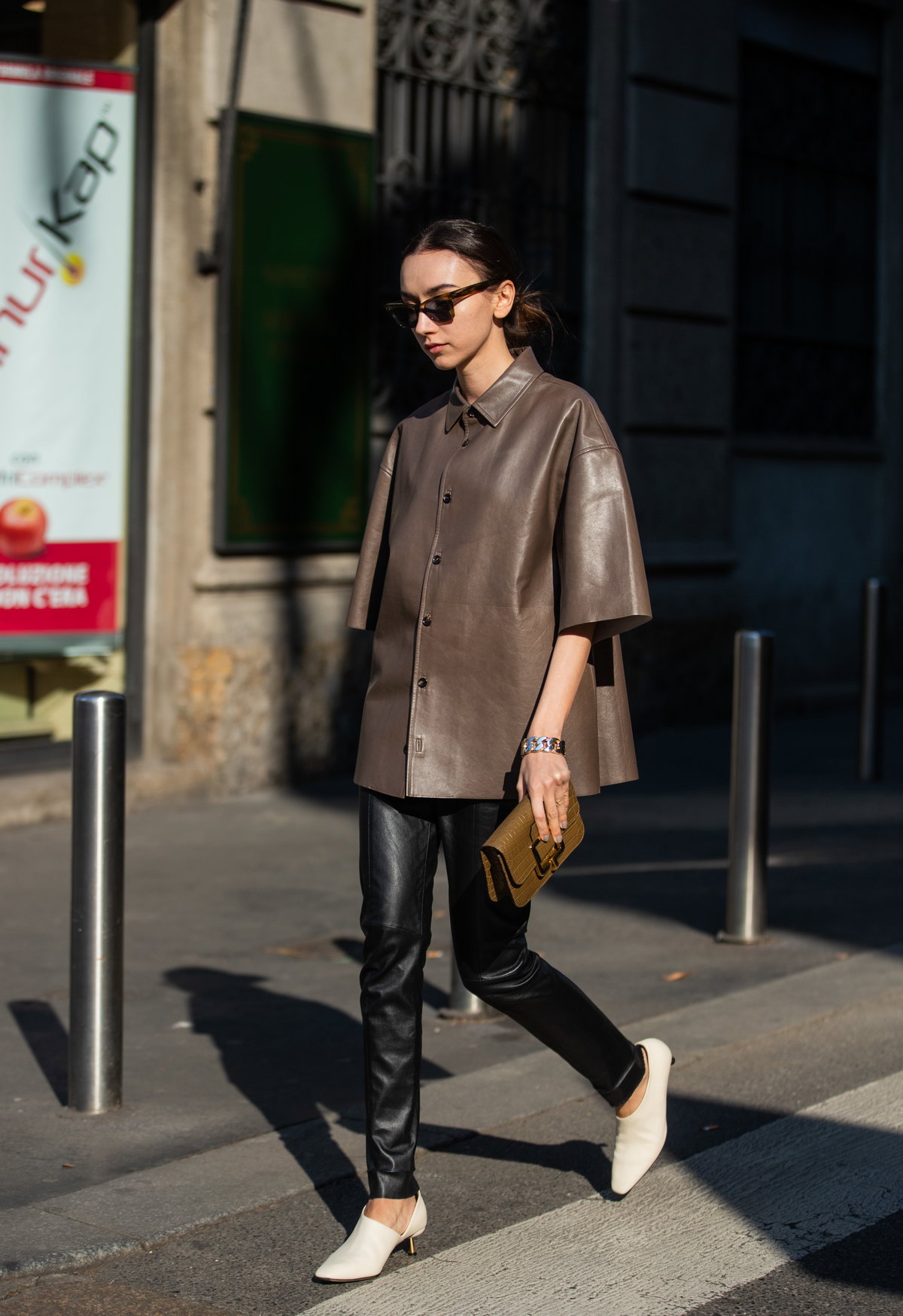 influencer lederbluse braun