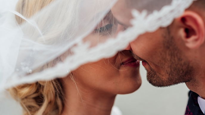 Hochzeit planen: Die perfekte Pre Wedding Skincare Routine