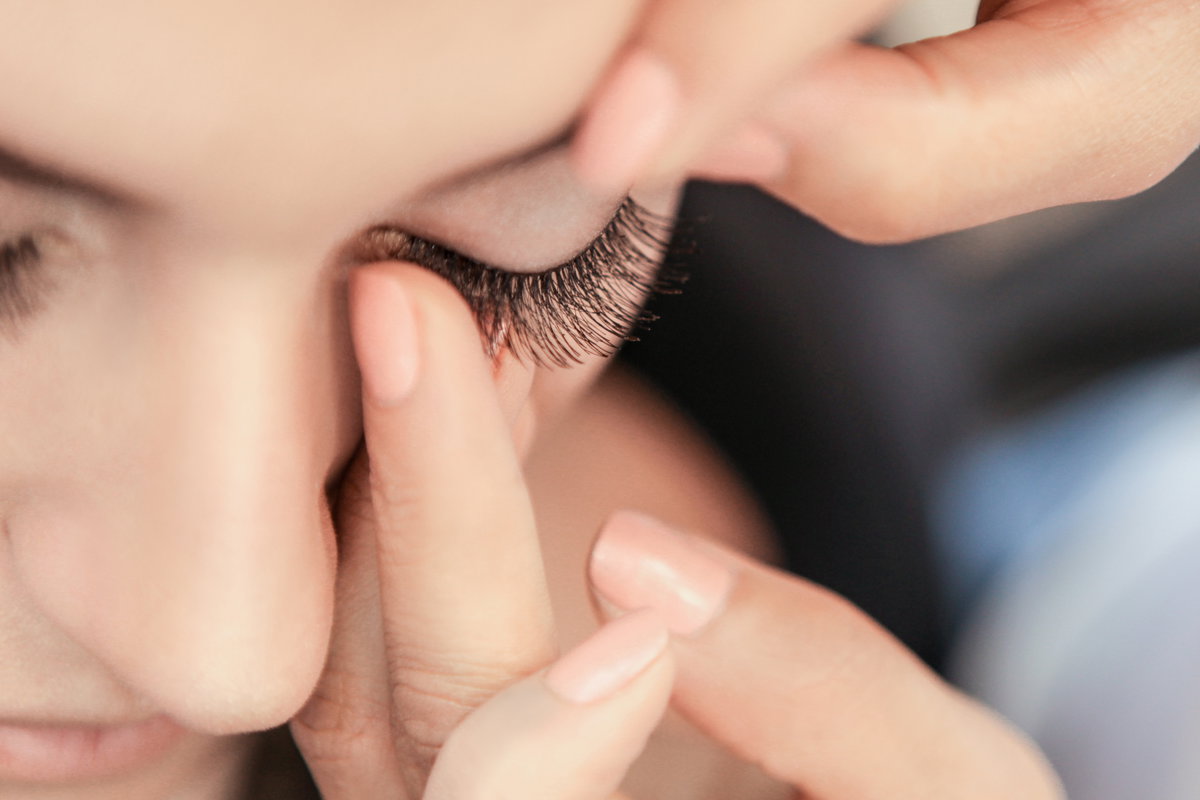 Magnetische Wimpern