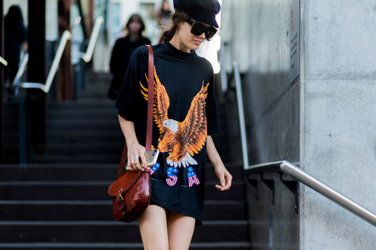 T-Shirt-Dress in Schwarz