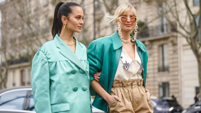 ZARA: Diese günstige Frühlings-Bluse lieben alle Influencer!