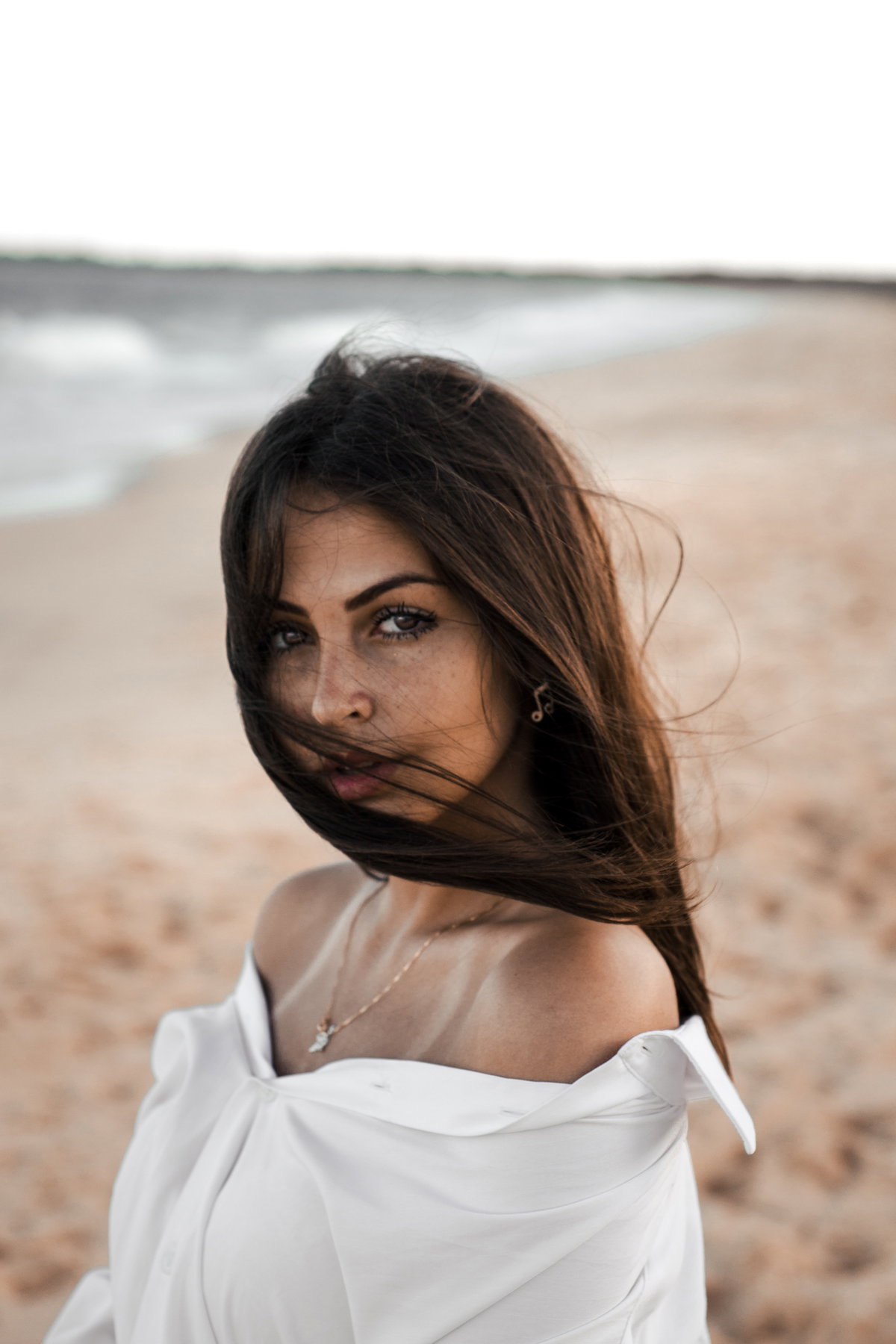Frau am Strand