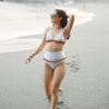 Bikinis und Badeanzüge: Diese Modelle schummeln uns 5 Kilo schlanker
